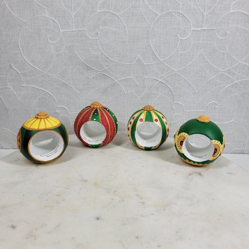 Ceramic Holiday Napkin Rings Christmas Ornament Deadstock Vintage Set of 4 NEW